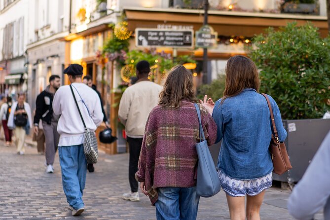 Paris Small-Group Montmartre Chocolate & Pastry Walking Tour - Fitness, food restrictions, and practical planning