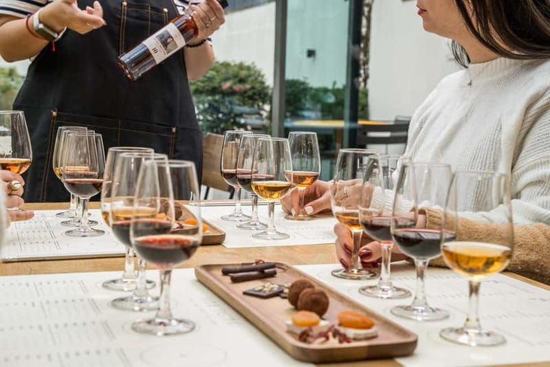 Porto 'Best of the Best' Port Tasting and Artisan Chocolates - Key points at a glance