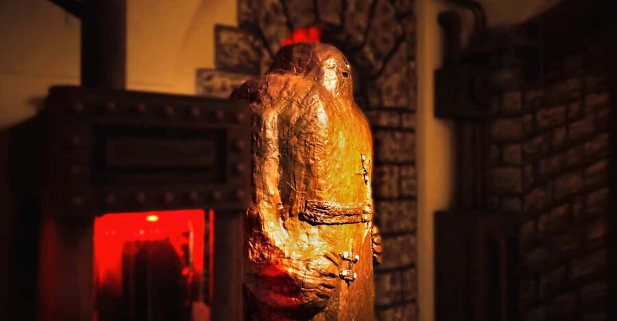 Prague: Chocolate Museum Entry Ticket with Tasting - Meeting the chocolate Golem
