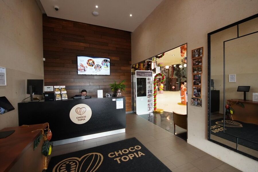 Prague: Chocotopia Chocolate Factory Tour Ticket + Workshop - Why a chocolate factory outside Prague is worth the trip
