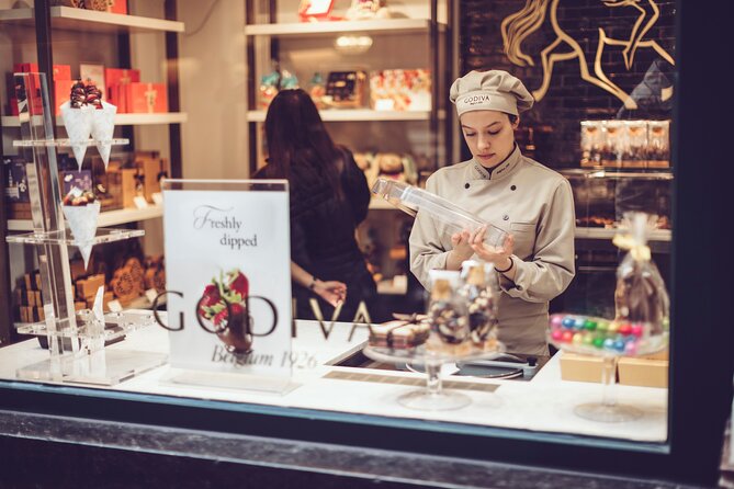 Private Bruges’ Iconic Sites and Chocolate Tasting Tour - Rozenhoedkaai is the picture stop
