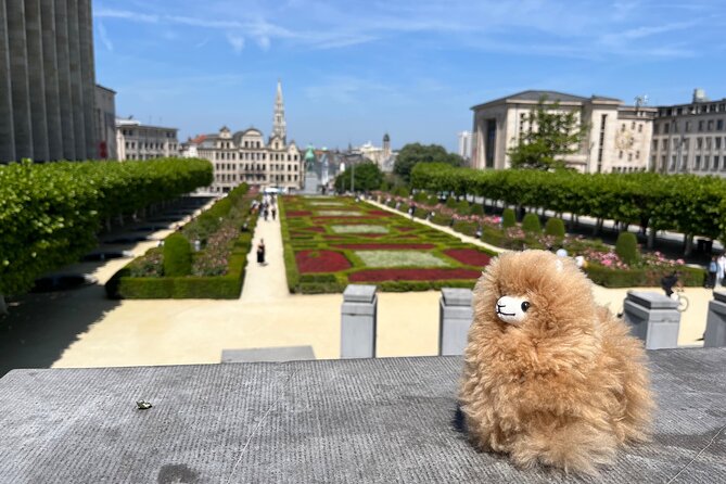 Private Day Trip Brussels from Paris with Chocolate/Beer Tasting - Grand Place: Brussels at Its Most Theatrical