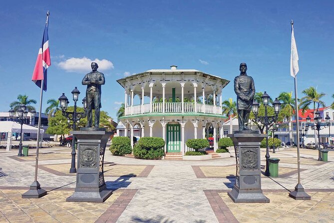 Puerto Plata: City Tour with Rum, Chocolate and Cigars - Cable car views above Puerto Plata