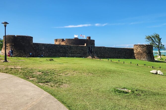 Puerto Plata: City Tour with Rum, Chocolate and Cigars - Central Park, the cathedral, and Victorian Puerto Plata