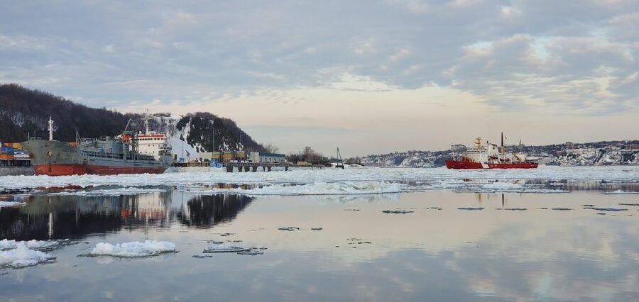 Quebec City: Ice Canoeing with Hot Chocolate & Sauna - Why ice canoeing is such a Quebec experience