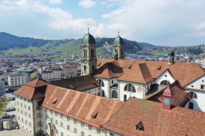 Rapperswil, Cheese, and Lindt Home of Chocolate from Zurich - Rapperswil, the City of Roses