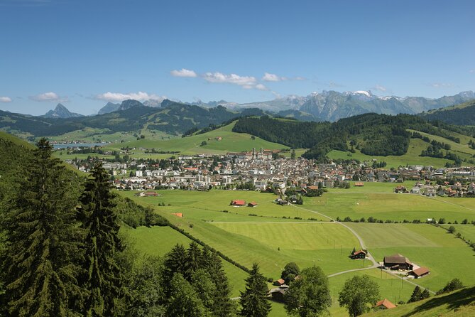Rapperswil, Cheese, and Lindt Home of Chocolate from Zurich - What the guide adds to the day