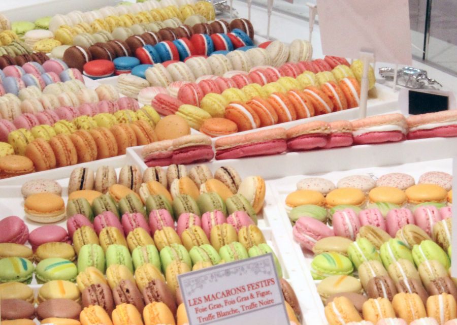 Saint-Germain-des-Prés: Pastry and Chocolate Walking Tour - Who should book this walk?