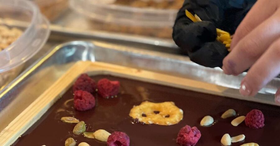 Santa Barbara: Chocolate Bar and Art Box Making Workshop - Choosing your chocolate, mold, and toppings