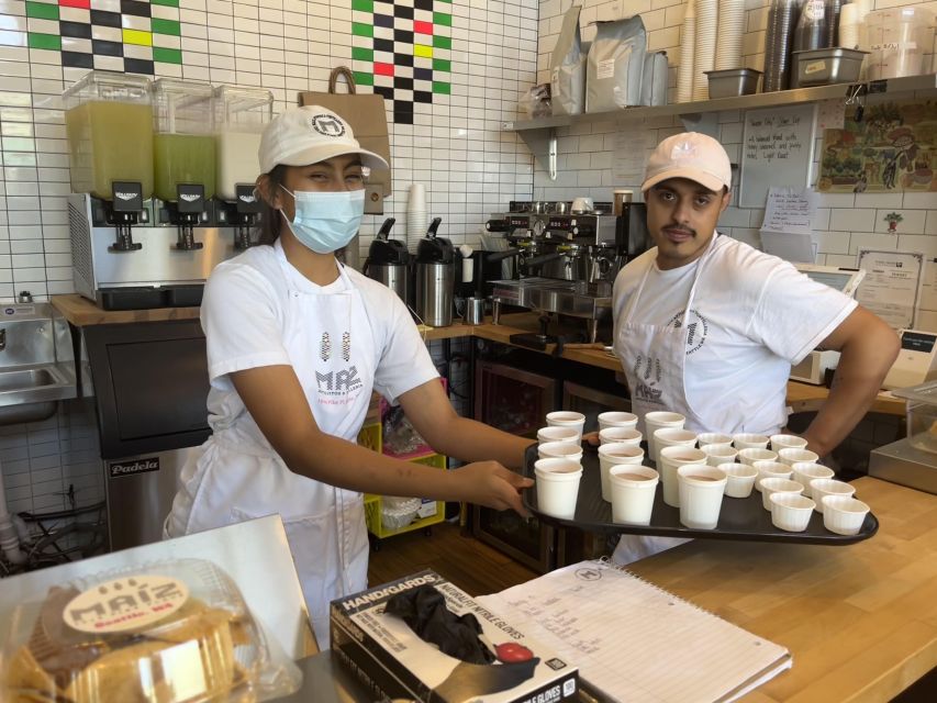 Seattle: Chocolate Tour with Tastings - Maíz and the first change of pace