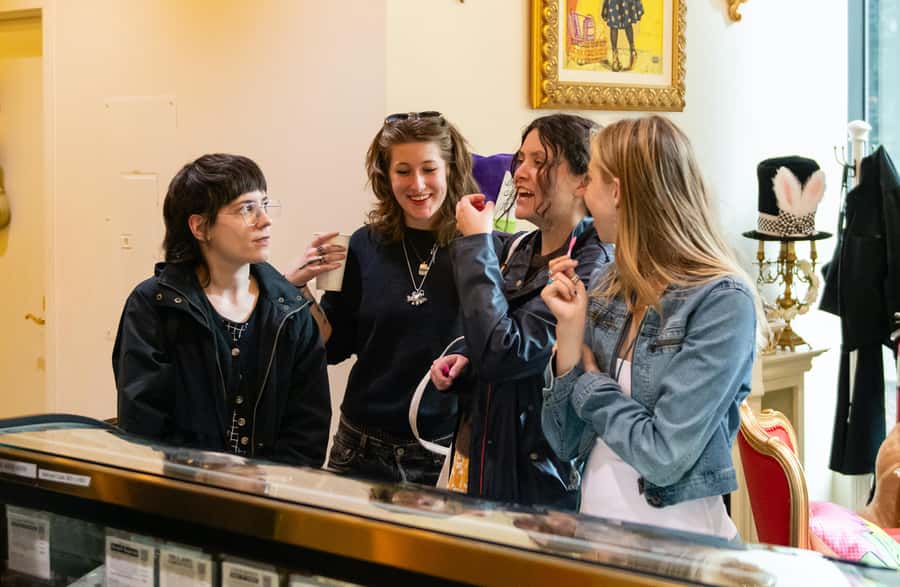 Seattle: Wine, Cheese and Chocolate Pairing Tour - Pike Place Market adds a Seattle pause