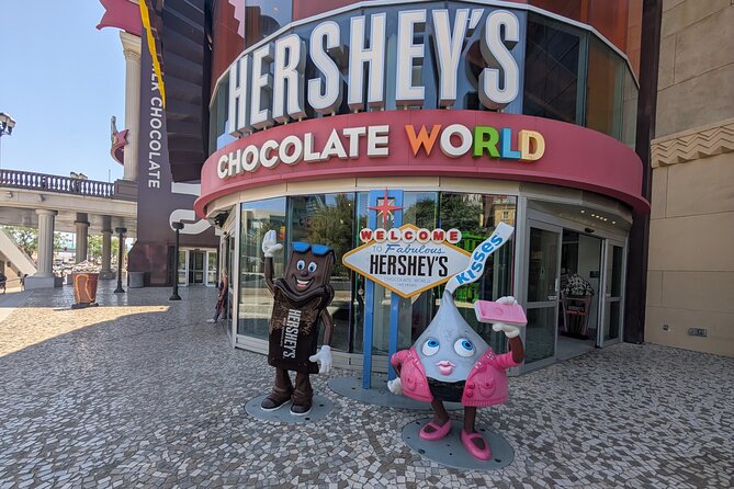 Sweet Side of Vegas: Chocolate and Candy Tour with Free Samples - Brooklyn Bridge, Tootsie Rolls, and the candy trail