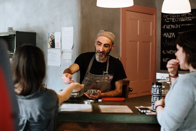 Taos Artisan Walking Tour + Chocolate - Why Taos became an artists’ town