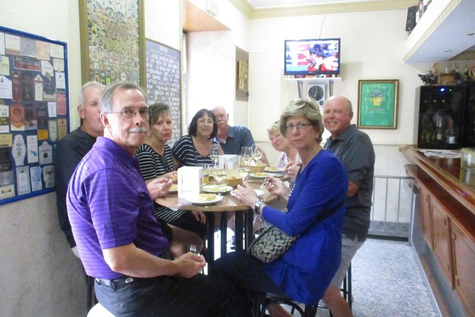 Tapas and history tour ending with churros with chocolate - What Carmen adds to the evening