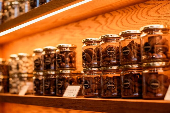 The Art of Chocolate Making Bean-To-Bar Experience in Cape Town - What the 25-minute chocolate experience covers