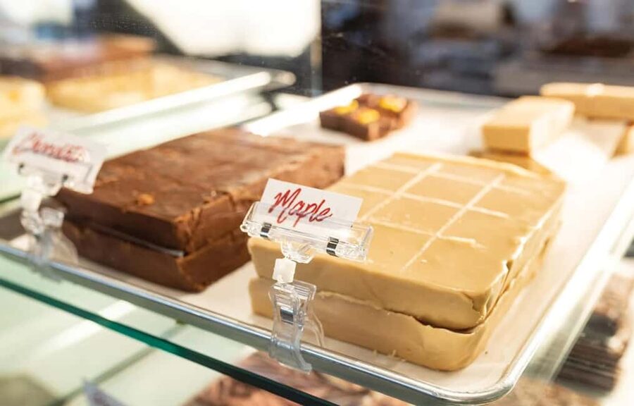 Toronto: Niagara-on-the-Lake, Wine Tasting & Chocolate Tour - FAQ