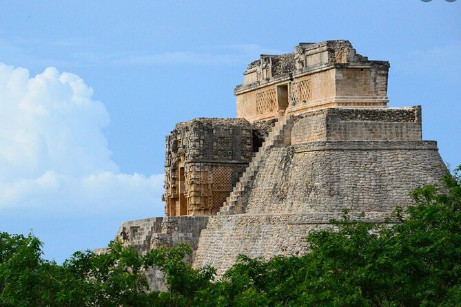 Trip to Uxmal, Hacienda Yoxcopoil & Chocolate Museum from Mérida - How the guides affect the day