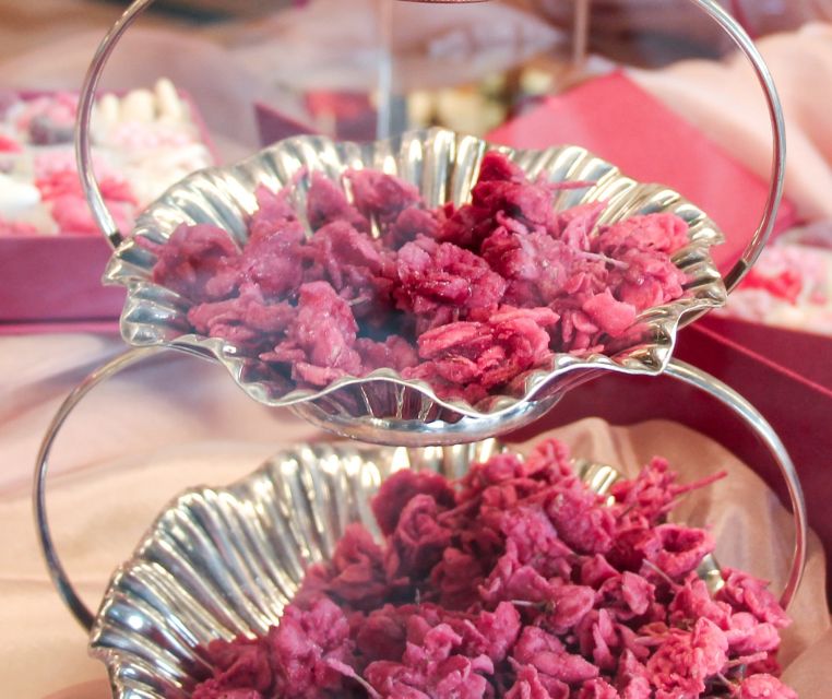 Turin’s Sweet Delights: A Chocolate Walking Tour - Turin’s chocolate story starts with hazelnuts