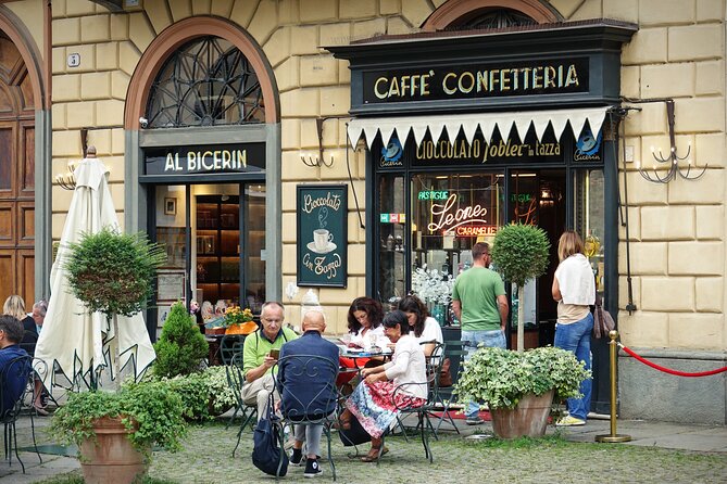 Turin Sweet & Chocolate Walking Food Tour by Do Eat Better - Why Turin and chocolate belong together
