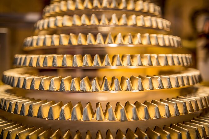 Turin Sweet & Chocolate Walking Food Tour by Do Eat Better - Bicerin at San Carlo