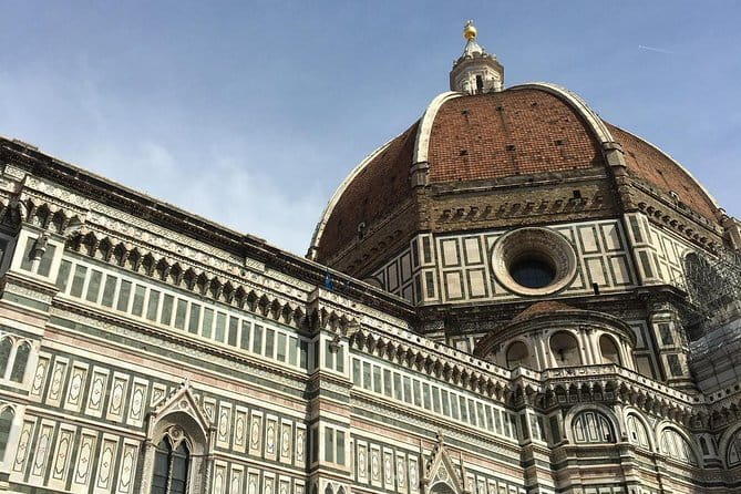 Venchi Duomo: Chocolate Tasting Experience in Florence - The gift bag, gelato, and shopping discount