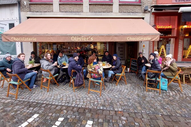 Walking Tour with Hot Chocolate and Chocolate Tasting - Burg Square and the Basilica of the Holy Blood