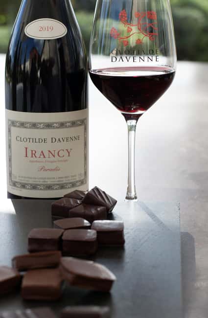 Wine and chocolat tasting at Chablis. - The wines in your glass