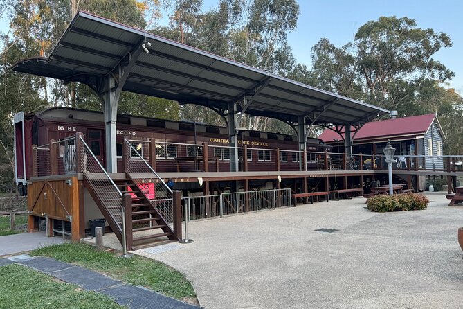 Yarra Valley Foodie Tour, Devonshire Tea, Cheese and Chocolate - A final bánh mì stop in Kilsyth