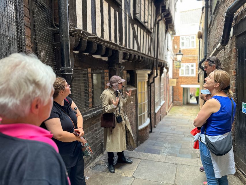 York: Historical Gems Tour & A Taste of York Chocolate - How much history can fit into 75 minutes?