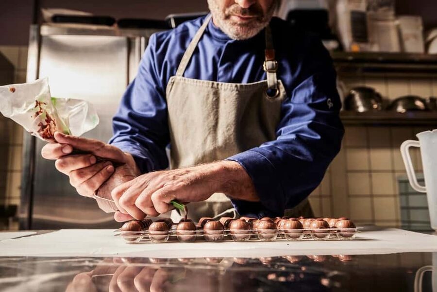 Zaandijk-Near Zaanse Schans Chocolate making demo & tasting - Practical details before you book