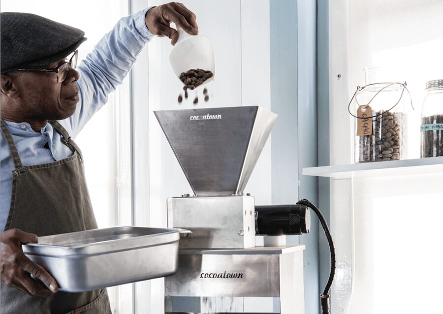 Zaandijk-Near Zaanse Schans Chocolate making demo & tasting - Who will enjoy this workshop most