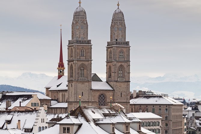 Zurich City, Lake Cruise and Chocolate (Private Tour) - What the private format is worth