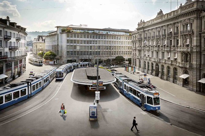 Zurich City & Lindt Home of Chocolate Last-Minute Tour - Paradeplatz and the money behind Zurich