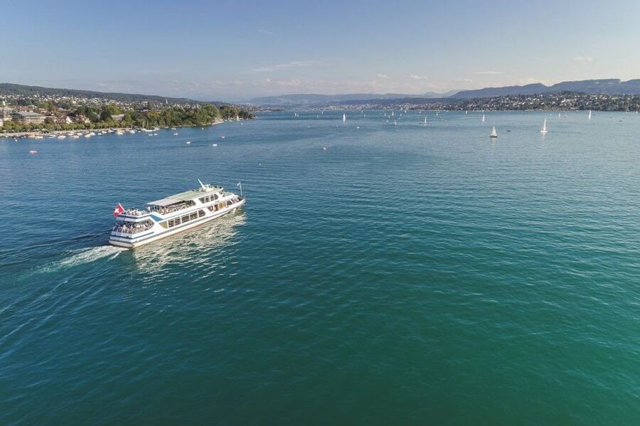Zurich: City Tour, Cruise, and Lindt Home of Chocolate Visit - Timing, comfort, and who should book
