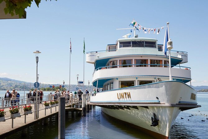 Zurich City Tour with Chocolate Tasting and Lake Cruise - Bahnhofstrasse and the Old Town lanes