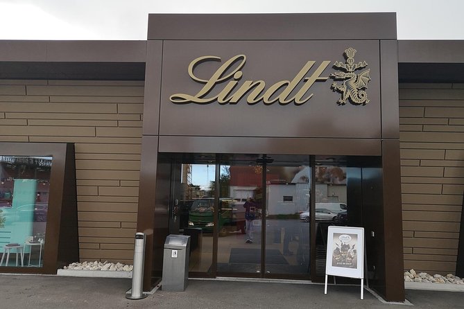 Zürich, Lindt Chocolate, Rheinfalls and Stein am Rhein - Who will appreciate this private day