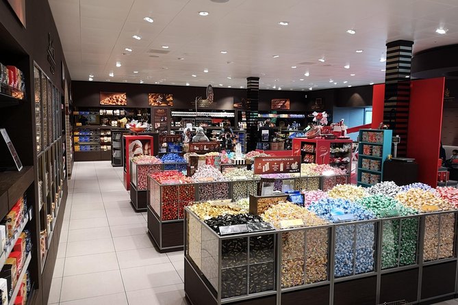 Zürich, Lindt Chocolate, Rheinfalls and Stein am Rhein - Pickup, guide contact, and practical details